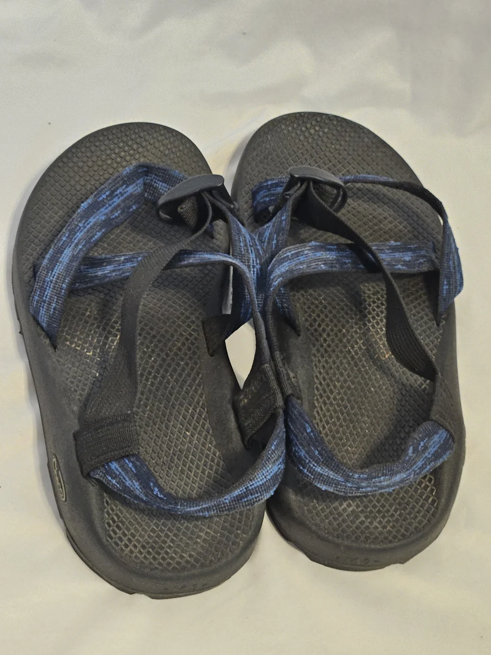 CHACO- Men's Black Sandals with Blue Straps SZ 10